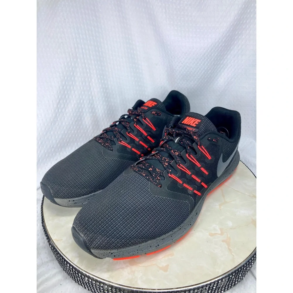 Nike Run Swift Running Shoes Mens 14 Black Hyper Crimson Sporty Low Top Sneakers